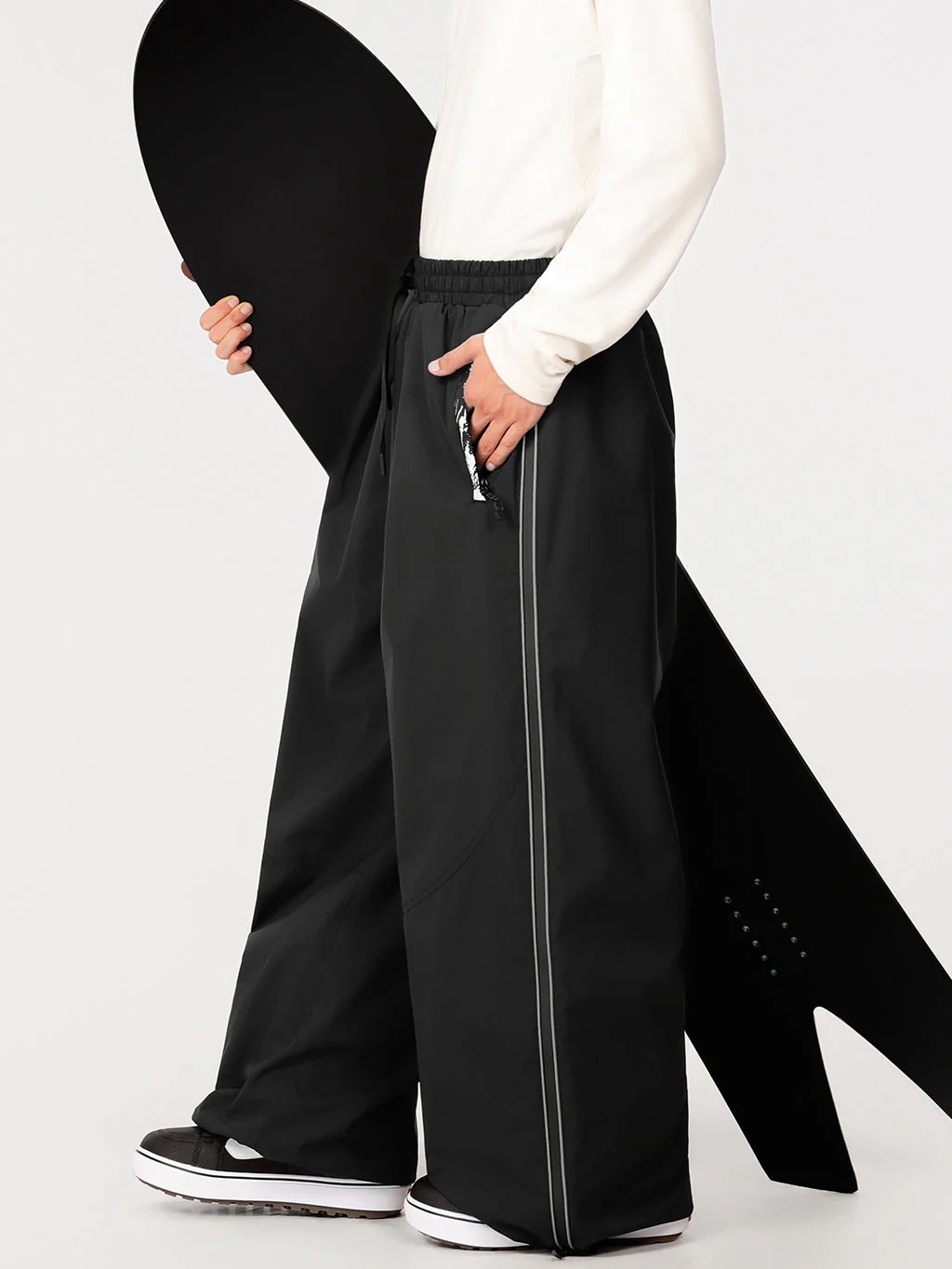 Men's Hyper Flux Side Zip Graffiti Panel Extra Baggy Freestyle Snow Pants - Image 14