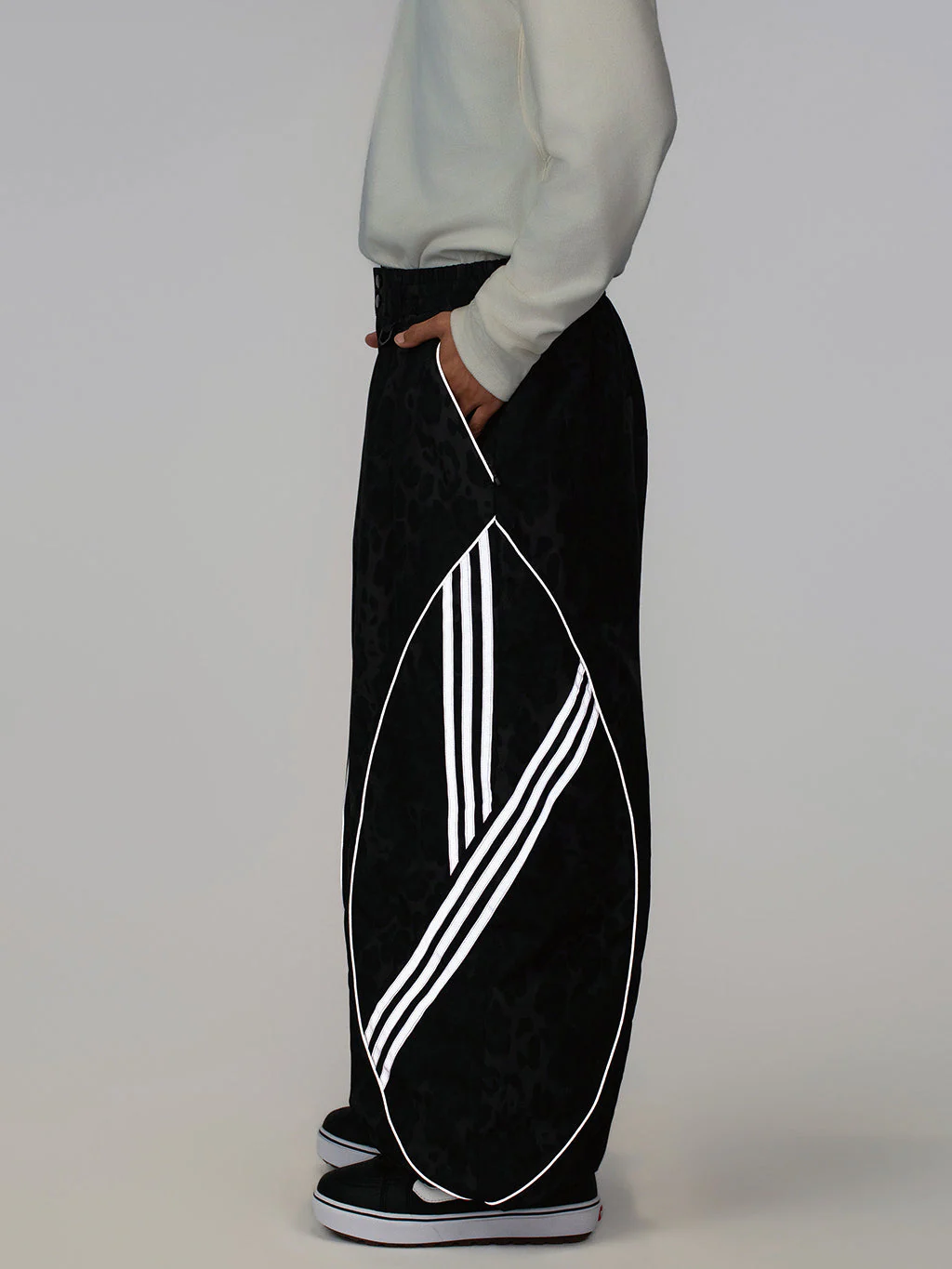 Men's Nightline Park Rider Reflective Curve Baggy Snow Pants - Image 6