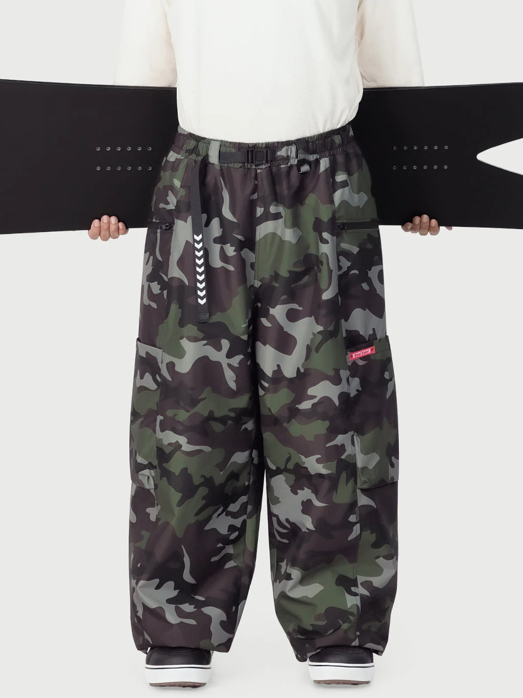 Men's Techline Durable Stretch Utility Cargo Snow Pants – Baggy Freestyle Fit - Image 3