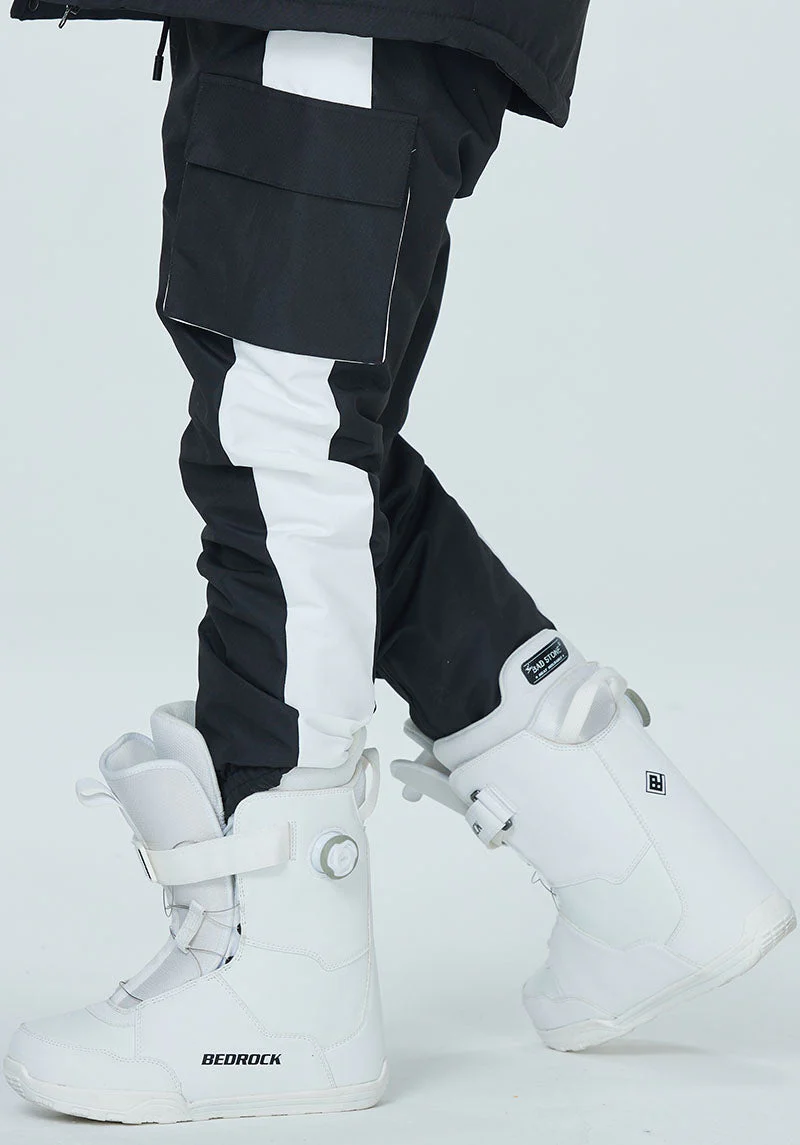 Women's Arctic Queen Large Cargo Pocket Snowboard Pants - Image 10