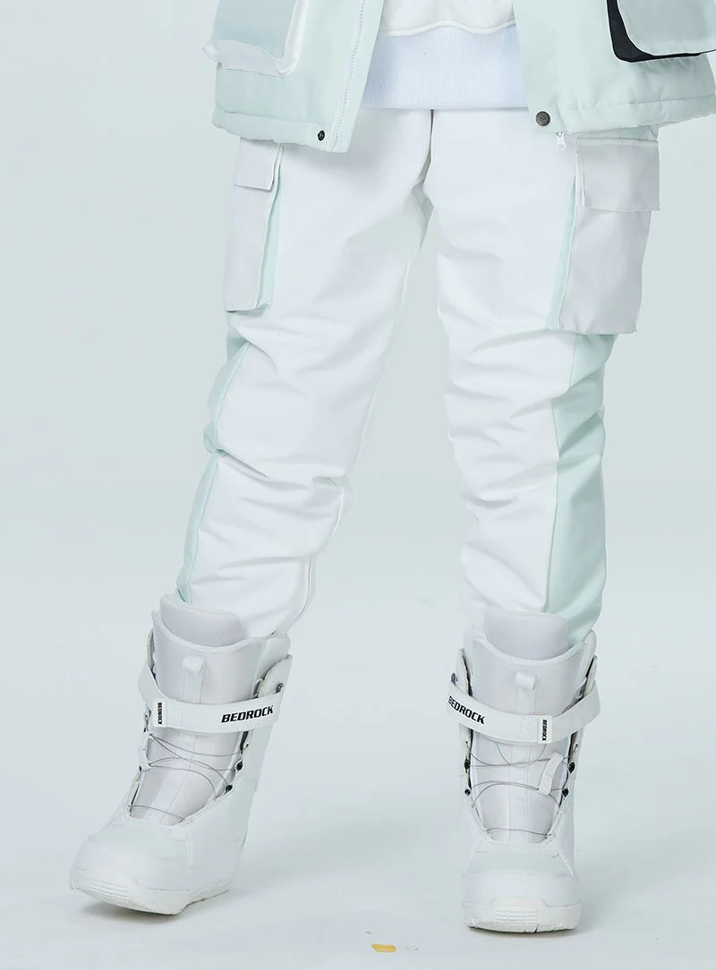Women's Arctic Queen Large Cargo Pocket Snowboard Pants - Image 5