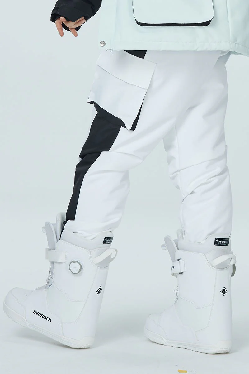 Women's Arctic Queen Large Cargo Pocket Snowboard Pants - Image 8