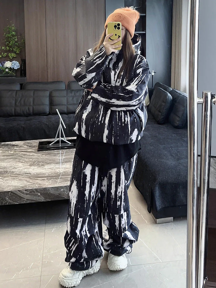 Women's First Encounter Obsidian Flow Freestyle Baggy Snow Suit - Image 2