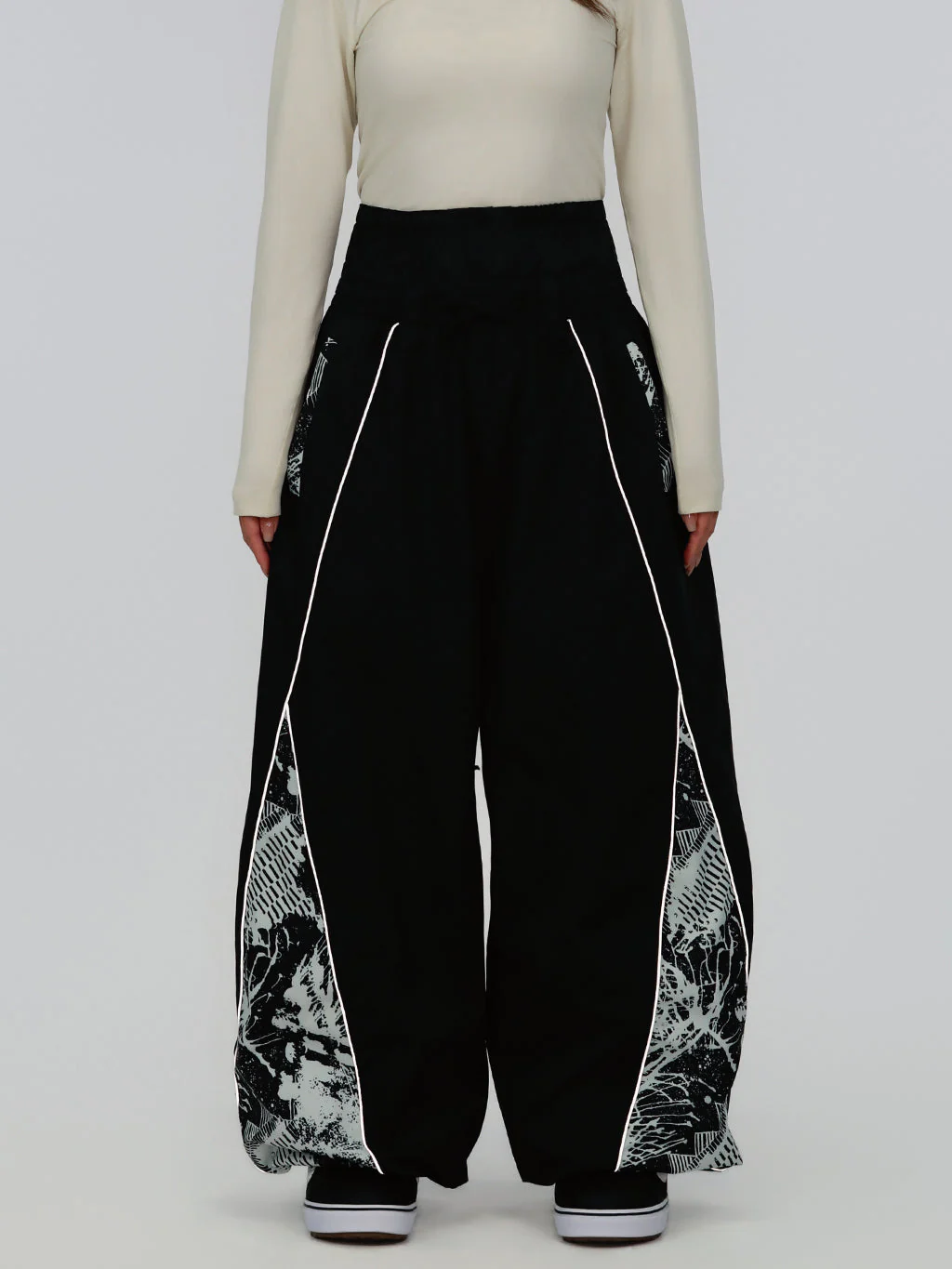 Women's Hyper Flux Color Graffiti Panel Reflective Line Jogger Baggy Snow Pants - Image 6