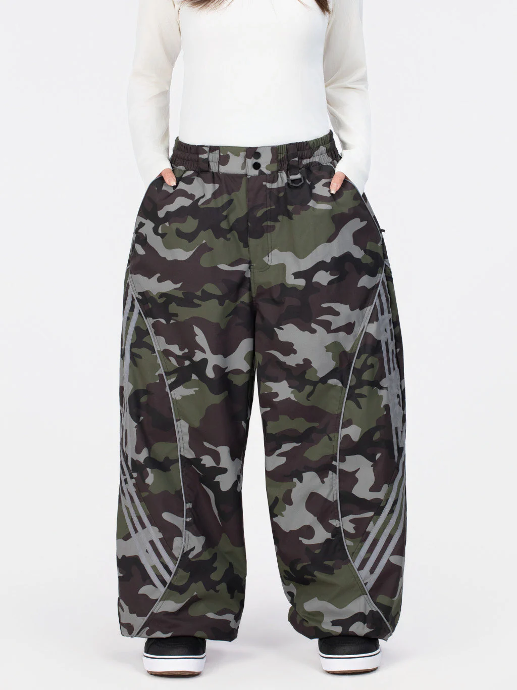 Women's Nightline Park Rider Reflective Curve Baggy Snow Pants - Image 19