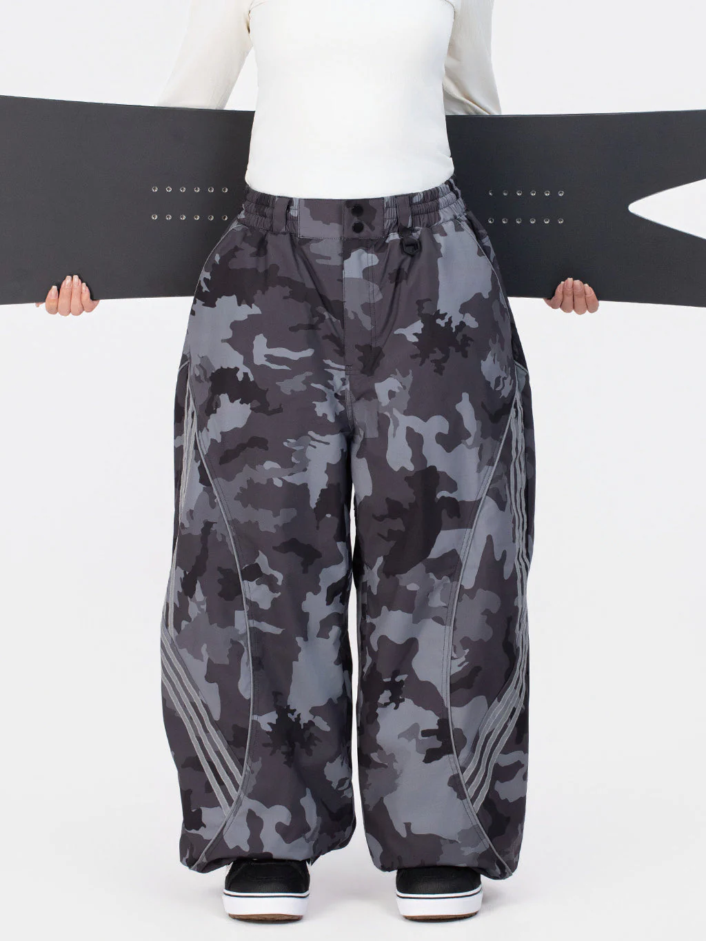 Women's Nightline Park Rider Reflective Curve Baggy Snow Pants - Image 37