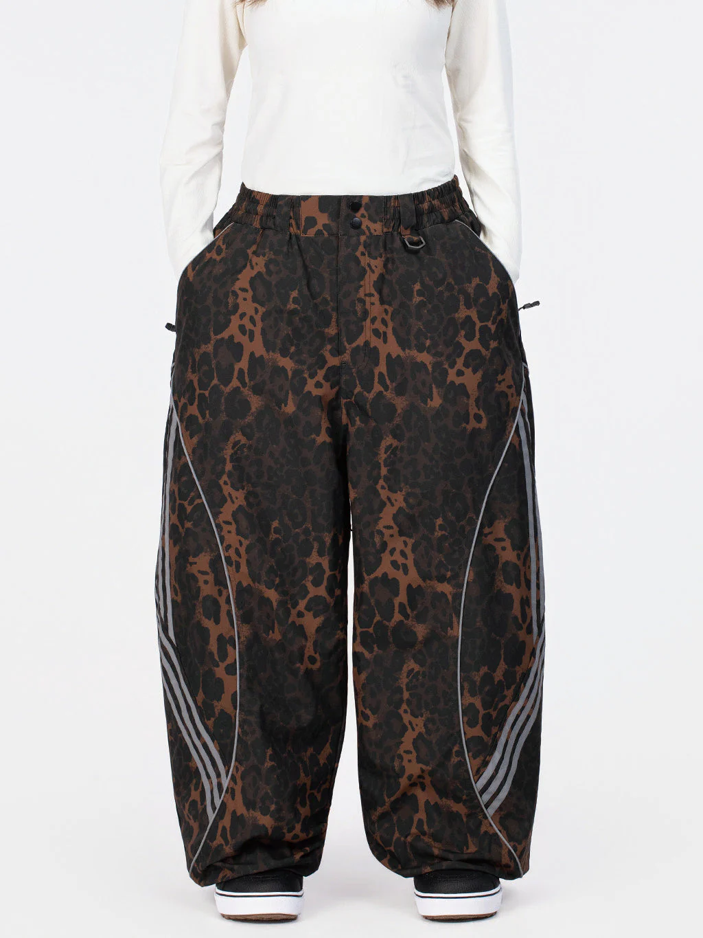 Women's Nightline Park Rider Reflective Curve Baggy Snow Pants - Image 39