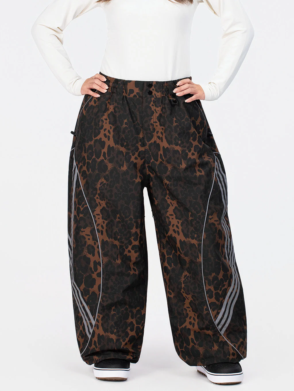 Women's Nightline Park Rider Reflective Curve Baggy Snow Pants - Image 41
